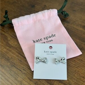 ✨Guaranteed Authentic Kate Spade ‘Skinni Mini’ Earrings✨